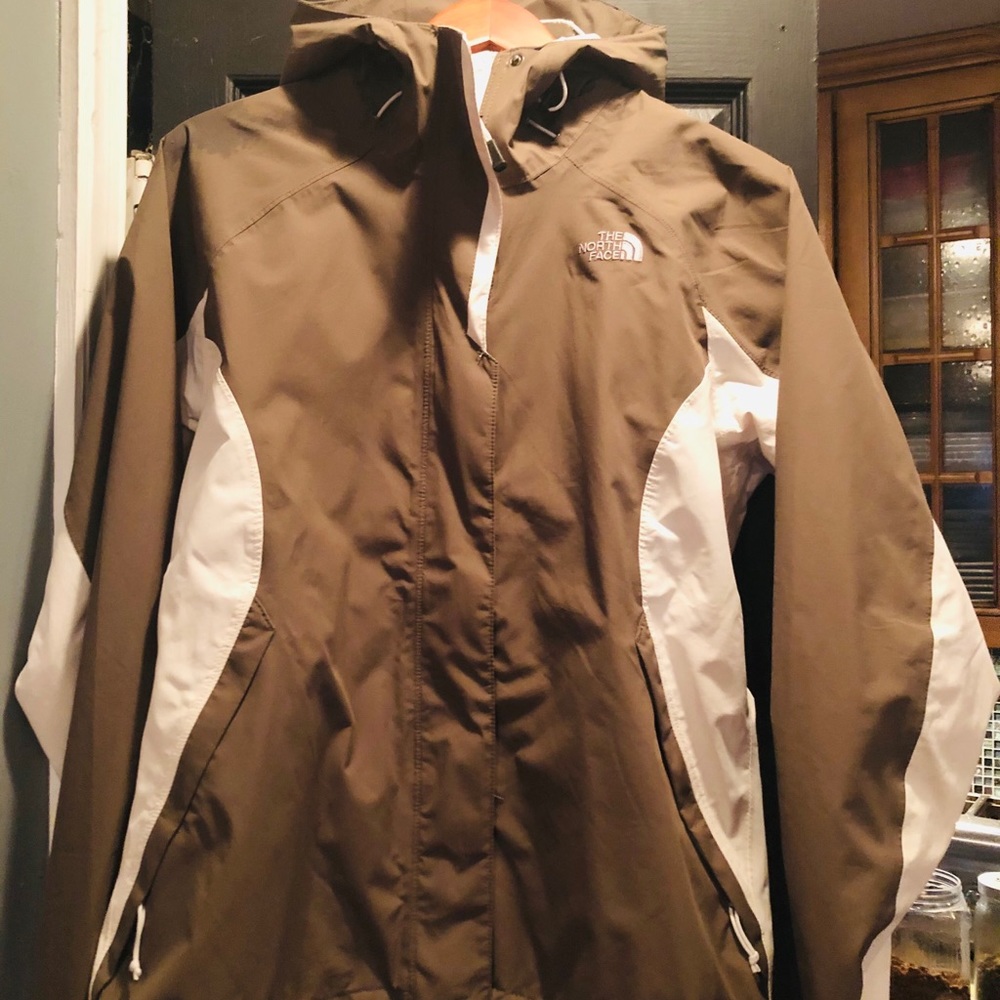 North face lightweight jacket women’s medium